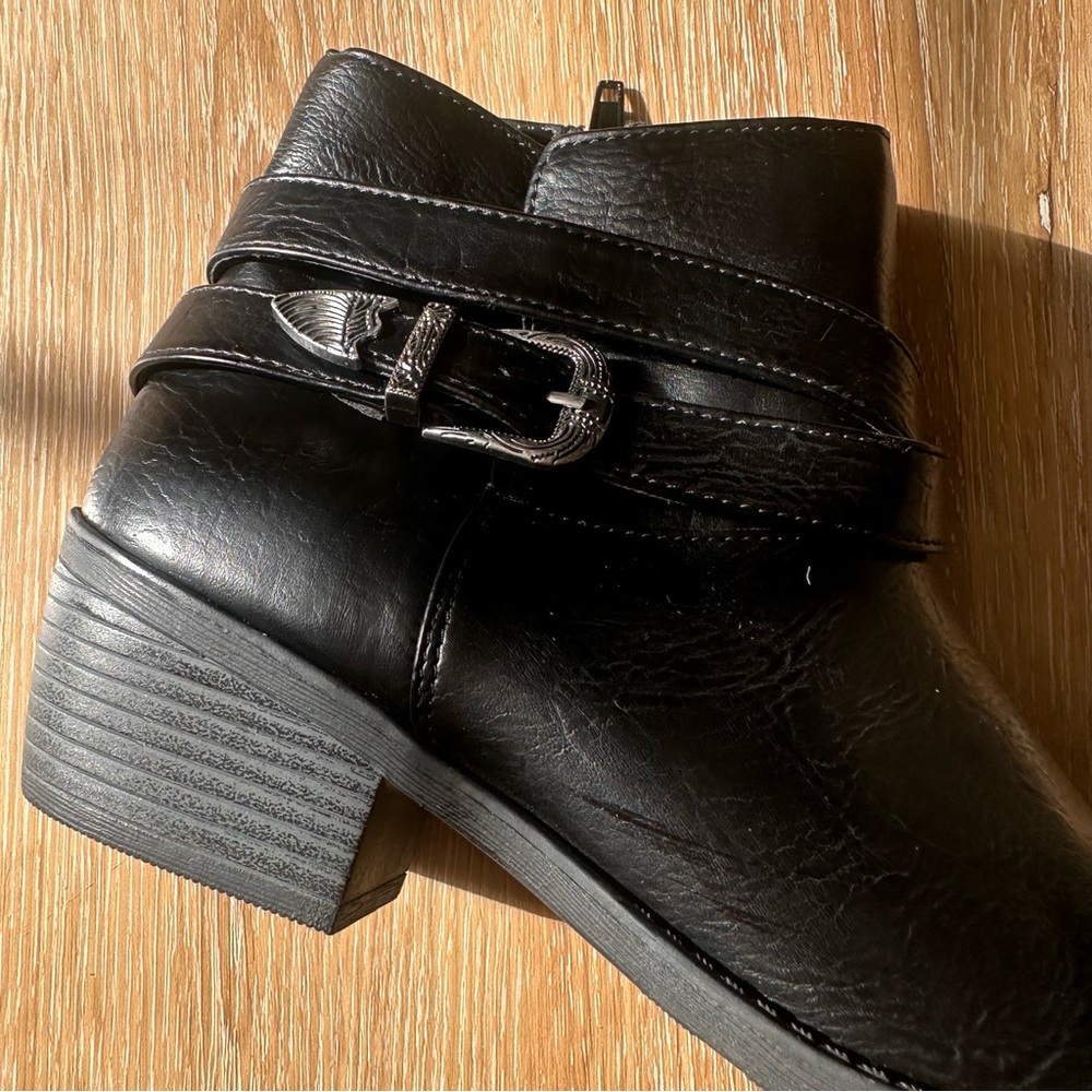 Easy Street Black Ankle Boots with Buckle Detail - Picture 5 of 9